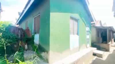 Nyumba ya vyumba vinne inauzwa Mabibo N.I.T., Dar Es Salaam Nyumba ya vyumba vinne inauzwa Mabibo N.I.T., Dar Es Salaam