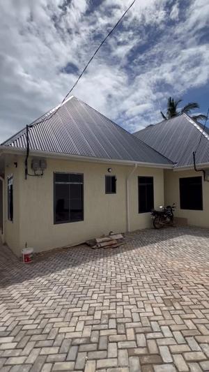 Nyumba ya vyumba viwili inapangishwa Salasala Majengo, Dar Es Salaam