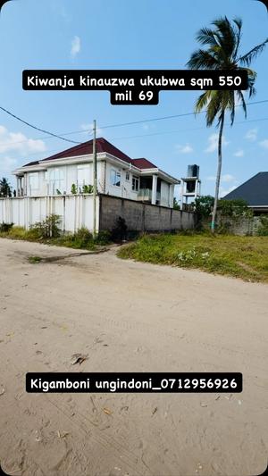 Kiwanja kinauzwa Ungindoni Saranga, Kigamboni, Dar Es Salaam (550 sqm) Kiwanja kinauzwa Ungindoni Saranga, Kigamboni, Dar Es Salaam (550 sqm)