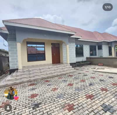 2 Bedrooms House for Rent in Kitunda Kivule, Dar Es Salaam