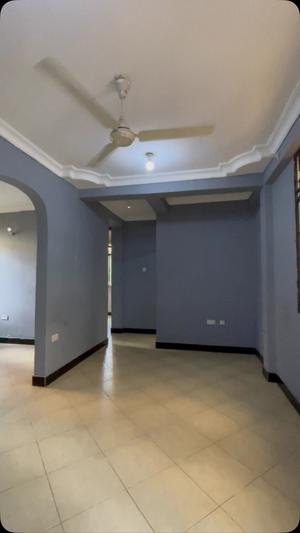 Nyumba ya vyumba viwili inapangishwa Makongo Juu, Dar Es Salaam