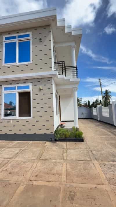 3 Bedrooms House for Rent in Kisota, Dar Es Salaam