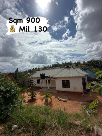 Nyumba ya vyumba vitatu inauzwa Tabata Bonyokwa, Dar Es Salaam (900 sqm)