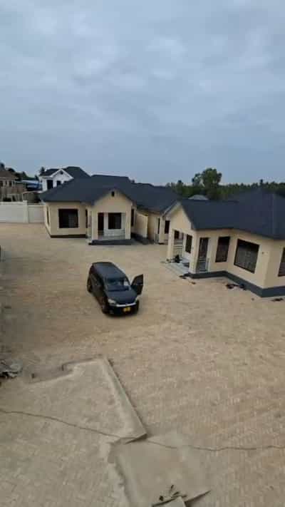 2 Bedrooms Apartment for Sale in Madale Center, Dar Es Salaam (1400 sqm)