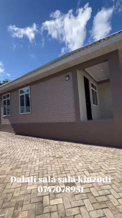 Nyumba ya vyumba viwili inapangishwa Salasala Majengo, Dar Es Salaam