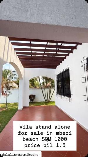 4 Bedrooms Villa for Sale in Mbezi Beach Chin, Dar Es Salaam (1000 sqm) 4 Bedrooms Villa for Sale in Mbezi Beach Chin, Dar Es Salaam (1000 sqm)