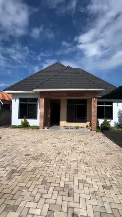 3 Bedrooms House for Rent in Tegeta Masai, Dar Es Salaam