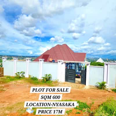 Kiwanja kinauzwa Nyasaka, Mwanza (600 sqm)