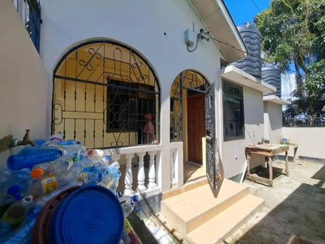 2 Bedrooms House for Rent in Kwa Msuguri, Dar Es Salaam