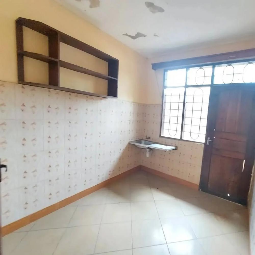 media -6 media -6