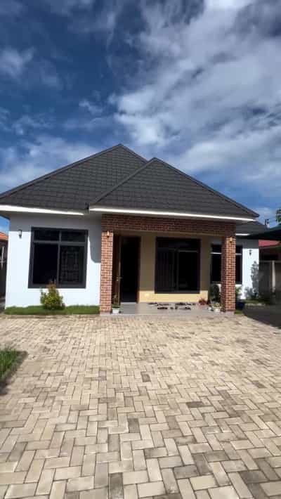 Nyumba ya vyumba vitatu inapangishwa Tegeta Masaiti, Dar Es Salaam