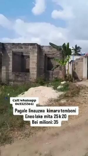 Nyumba ya vyumba viwili inauzwa Kimara Temboni, Dar Es Salaam (500 sqm) Nyumba ya vyumba viwili inauzwa Kimara Temboni, Dar Es Salaam (500 sqm)