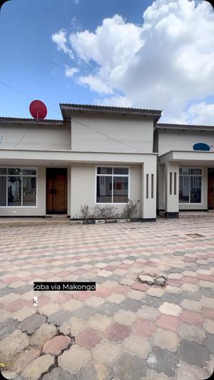 Nyumba ya vyumba viwili inapangishwa Makongo Goba Rd (Mti Pesa), Dar Es Salaam Nyumba ya vyumba viwili inapangishwa Makongo Goba Rd (Mti Pesa), Dar Es Salaam