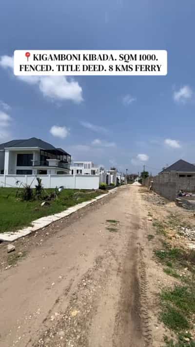 Kiwanja kinauzwa Kibada, Dar Es Salaam sqm 1000