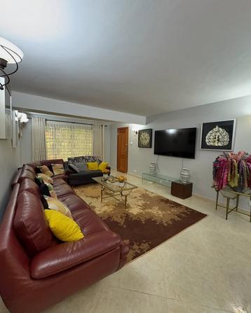 Villa (Furnished) ya vyumba vitatu inapangishwa Oysterbay, Dar Es Salaam