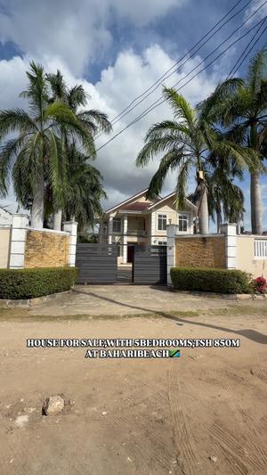 5 Bedrooms House for Sale in Bahari Beach, Dar Es Salaam 5 Bedrooms House for Sale in Bahari Beach, Dar Es Salaam