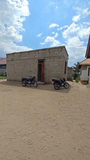 Nyumba ya chumba kimoja inauzwa Chanika Buyuni, Dar Es Salaam (484 sqm) Nyumba ya chumba kimoja inauzwa Chanika Buyuni, Dar Es Salaam (484 sqm)