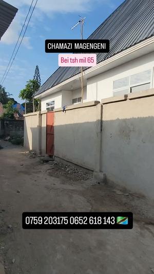 Nyumba ya vyumba vinne inauzwa Mbagala Chamazi, Dar Es Salaam (400 sqm) Nyumba ya vyumba vinne inauzwa Mbagala Chamazi, Dar Es Salaam (400 sqm)