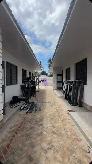 Apartment ya chumba kimoja inapangishwa Kisota, Dar Es Salaam Apartment ya chumba kimoja inapangishwa Kisota, Dar Es Salaam