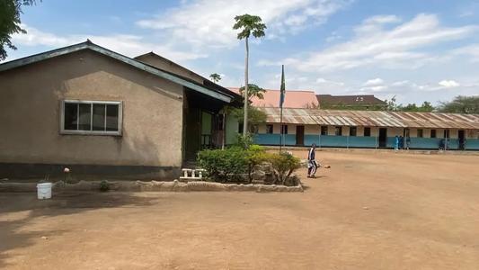 Shule inauzwa Shinyanga Mjini (1.5 acre) Shule inauzwa Shinyanga Mjini (1.5 acre)