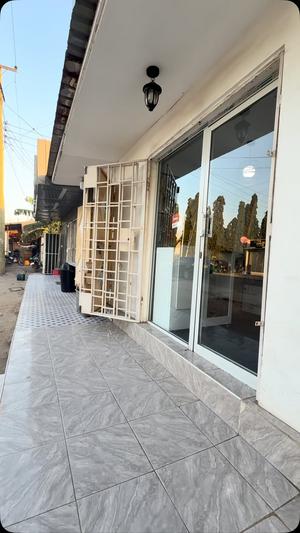 Duka linapangishwa Sinza Afrika Sana, Dar Es Salaam