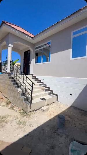Nyumba/Apartment ya vyumba viwili inapangishwa Mbezi Beach Africana, Dar Es Salaam Nyumba/Apartment ya vyumba viwili inapangishwa Mbezi Beach Africana, Dar Es Salaam