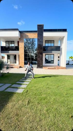 6 Bedrooms House for Sale in Mbweni Jkt, Dar Es Salaam (1200 sqm) 6 Bedrooms House for Sale in Mbweni Jkt, Dar Es Salaam (1200 sqm)