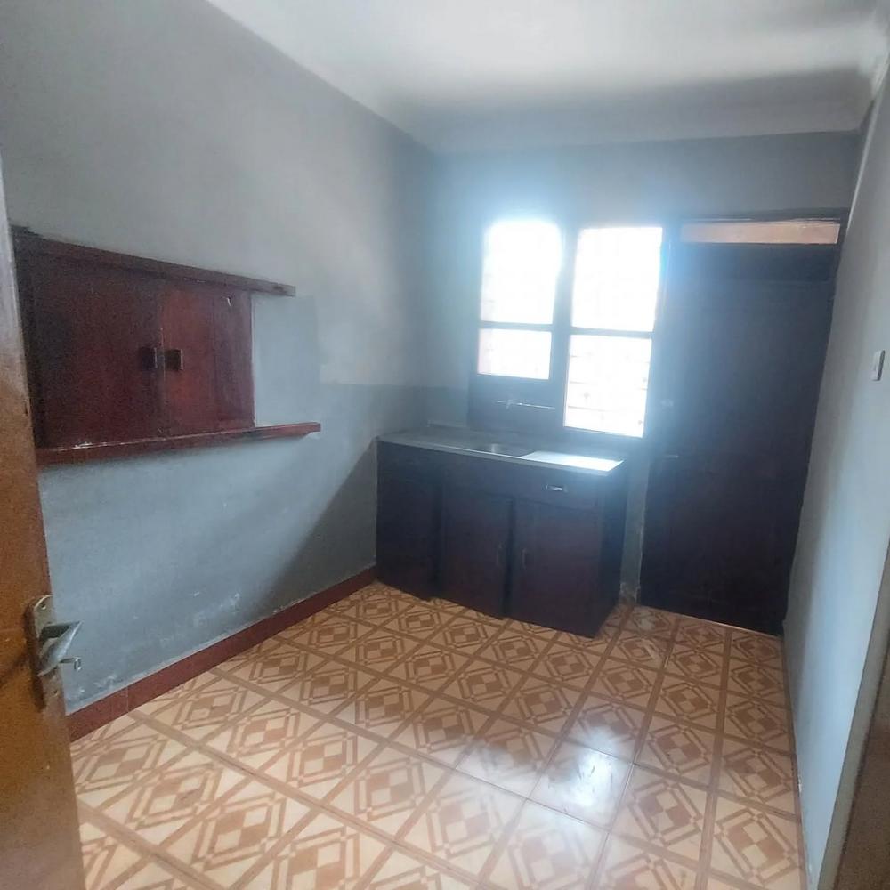 media -6 media -6