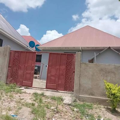 Nyumba inapangishwa Kwa Msuguri, Dar Es Salaam Nyumba inapangishwa Kwa Msuguri, Dar Es Salaam