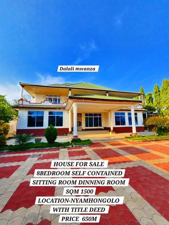 Nyumba ya vyumba 8 inauzwa Nyamhongolo, Mwanza (1500 sqm)