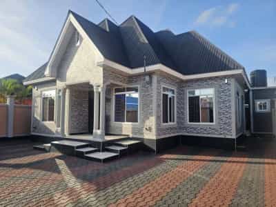 4 Bedrooms House for Sale in Mbagala Chamazi, Dar Es Salaam (500 sqm) 4 Bedrooms House for Sale in Mbagala Chamazi, Dar Es Salaam (500 sqm)