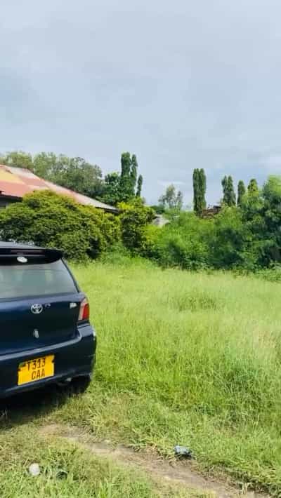 Kiwanja kinauzwa Mbezi Beach Upande Wa Juu, Dar Es Salaam (400 sqm)