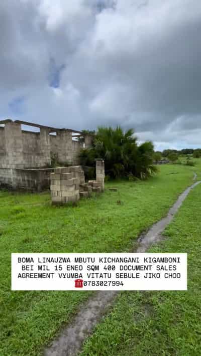 3 Bedrooms House for Sale in Mbutu Kichangani, Kigamboni, Dar Es Salaam (400 sqm)