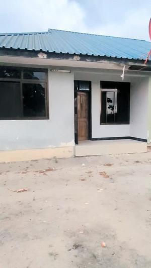 Nyumba/Apartment ya vyumba viwili inapangishwa Pugu Kigogo Fresh, Dar Es Salaam Nyumba/Apartment ya vyumba viwili inapangishwa Pugu Kigogo Fresh, Dar Es Salaam