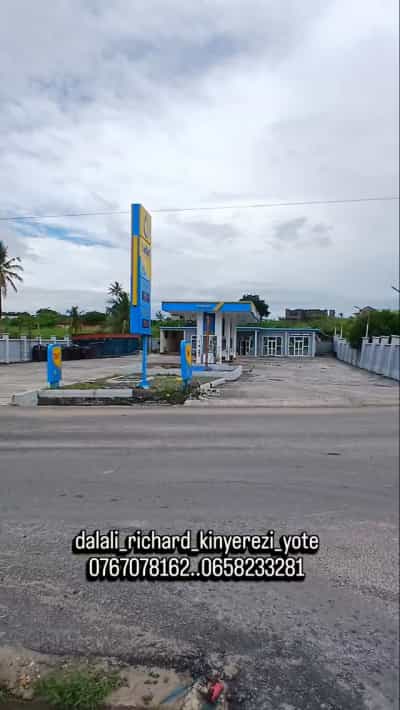 Kiwanja kinauzwa Tabata Kinyerezi Mwisho, Makofia Street, Dar Es Salaam (1200 sqm)