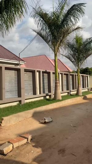 Nyumba ya vyumba viwili inapangishwa Chidachi SGR, Dodoma Nyumba ya vyumba viwili inapangishwa Chidachi SGR, Dodoma
