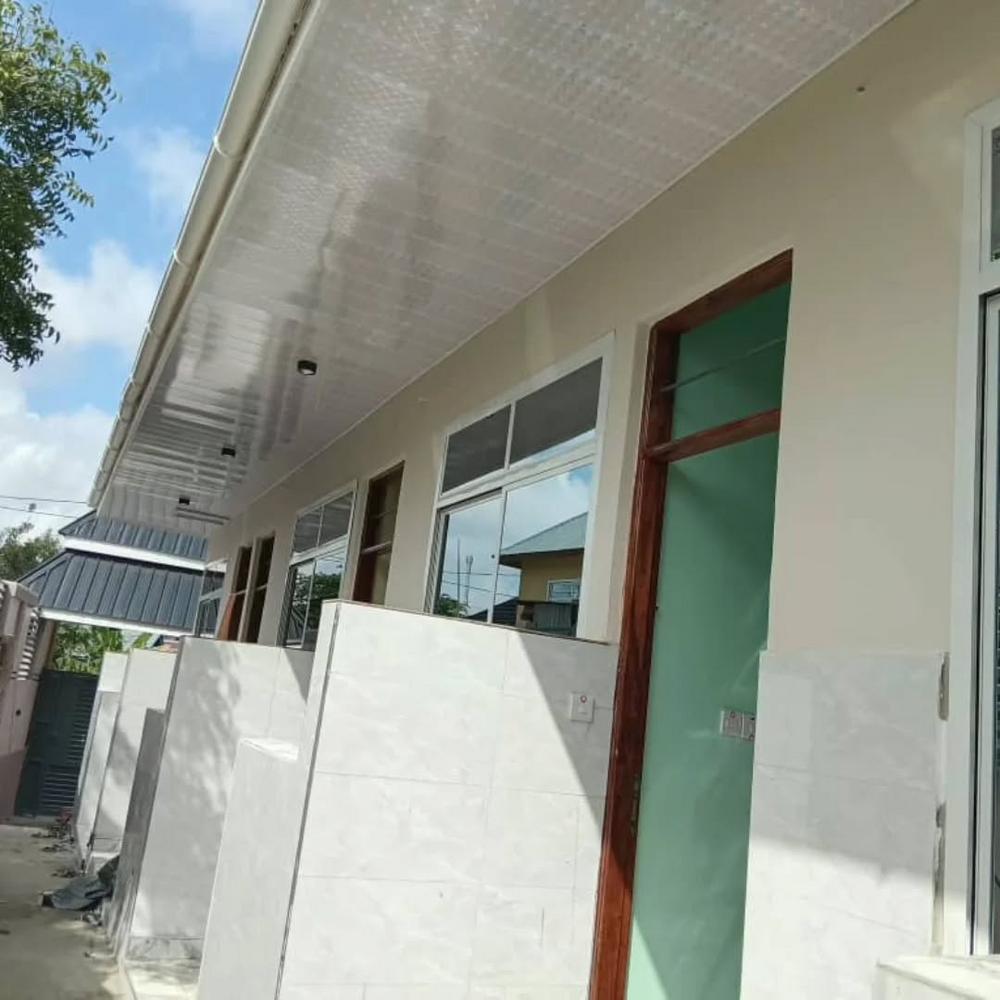  media -1
