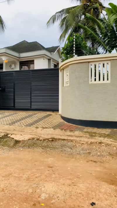 Kiwanja kinauzwa Bunju A, Dar Es Salaam (400 sqm)