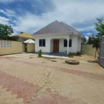 Nyumba/Apartment ya vyumba vitatu inapangishwa Ubungo, Dar Es Salaam