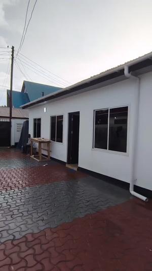 Nyumba ya vyumba vitatu inapangishwa Mwenge Tra, Dar Es Salaam