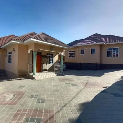 Nyumba/Apartment ya vyumba viwili inapangishwa Kimara Suka, Dar Es Salaam Nyumba/Apartment ya vyumba viwili inapangishwa Kimara Suka, Dar Es Salaam