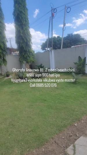 Nyumba ya vyumba vitatu inauzwa Mbezi Beach, Dar Es Salaam (900 sqm)