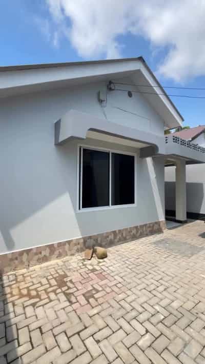 3 Bedrooms House for Rent in MBEZI BEACH, Dar Es Salaam