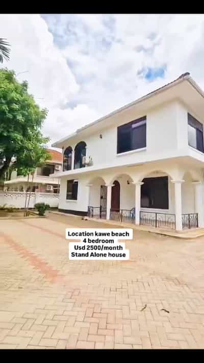 Nyumba ya vyumba vinne inapangishwa Kawe Beach, Dar Es Salaam