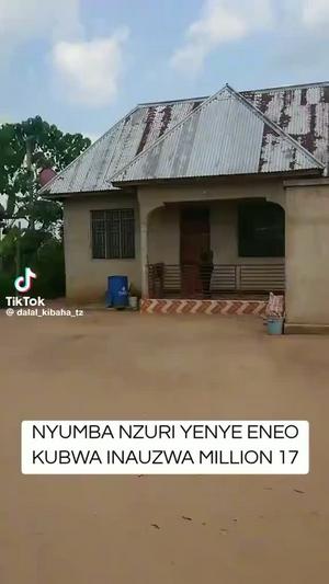 Nyumba ya vyumba vitatu inauzwa Kibaha Kongowe, Pwani (700 sqm)