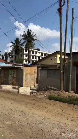 Kiwanja kinauzwa Kijitonyama, Dar Es Salaam (390 sqm) Kiwanja kinauzwa Kijitonyama, Dar Es Salaam (390 sqm)