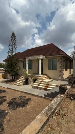 Nyumba ya vyumba vinne inapangishwa Tegeta Wazo kwa Makamba, Dar Es Salaam