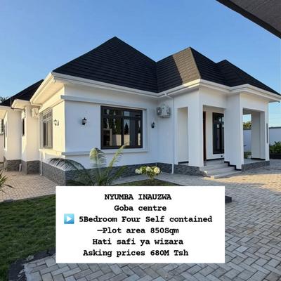 Nyumba ya vyumba vitano inauzwa Goba Center, Dar Es Salaam (850 sqm)