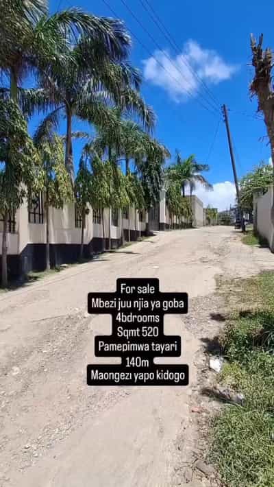 Nyumba ya vyumba vinne inauzwa Mbezi Juu, Dar Es Salaam (520 sqm)