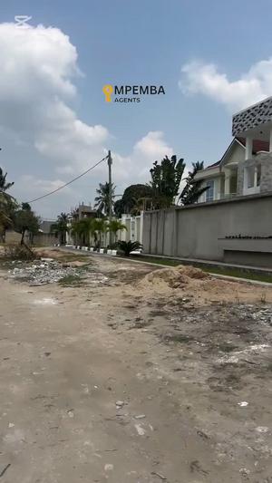 Plot for sale in Mbezi Beach, Dar Es Salaam sqm 450